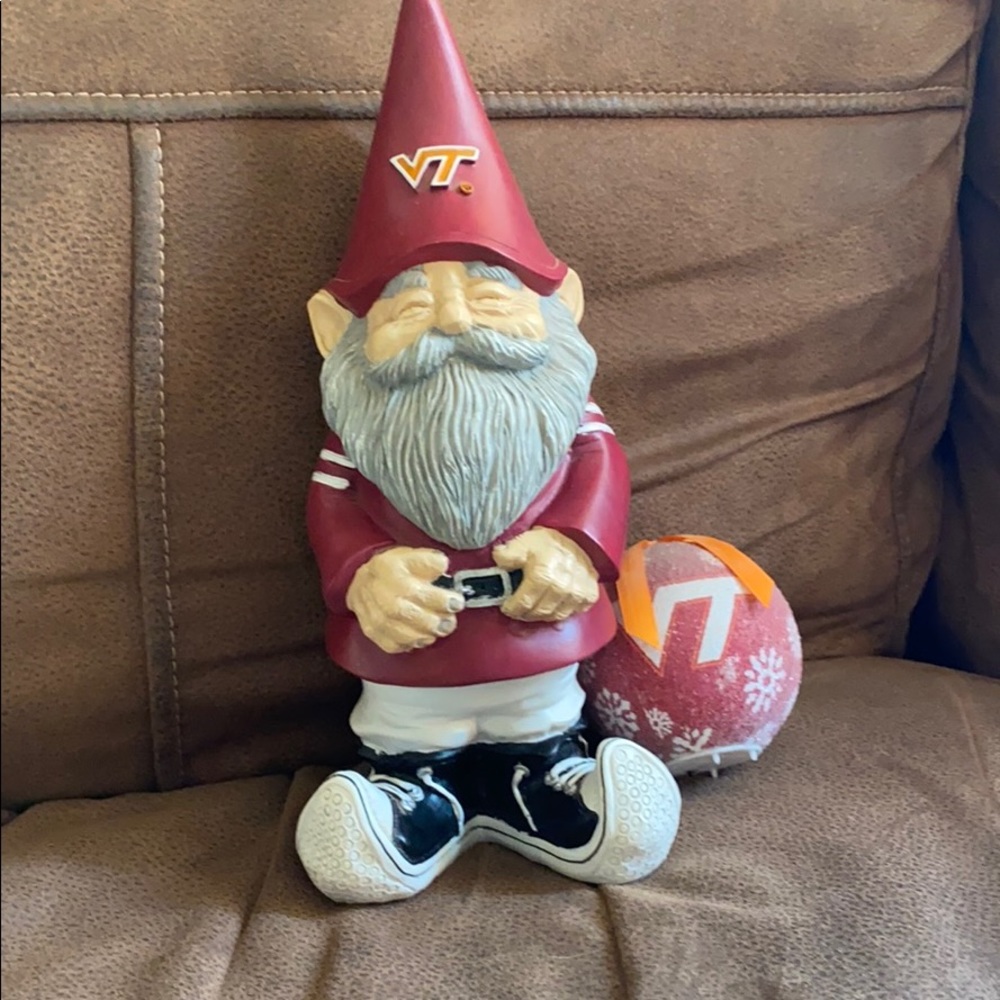Virginia Tech Items